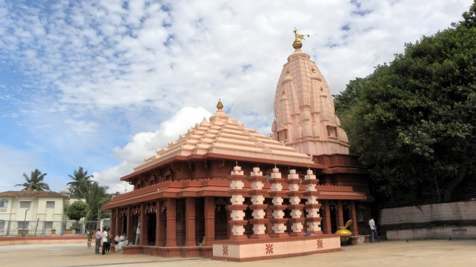 Book Trip With Force urbania Mumbai to Ganpatipule