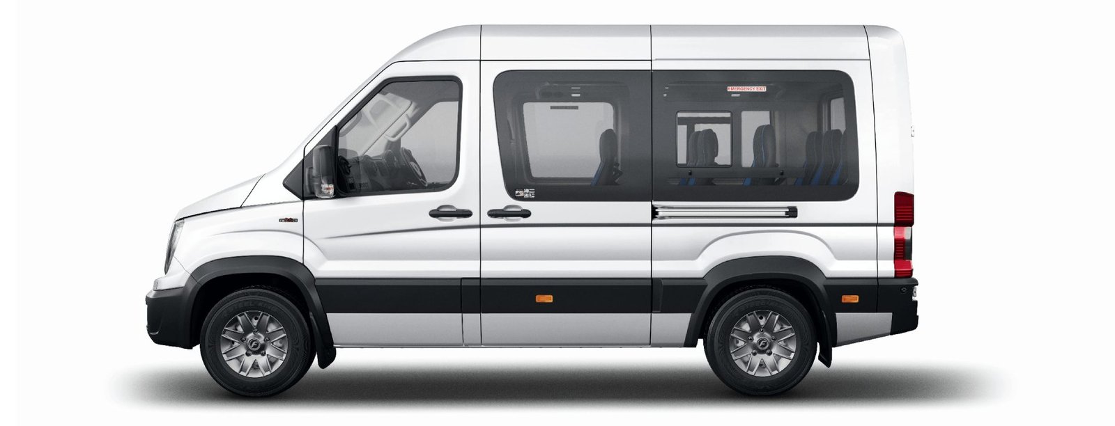 13 Seater Force Urbania On Rent