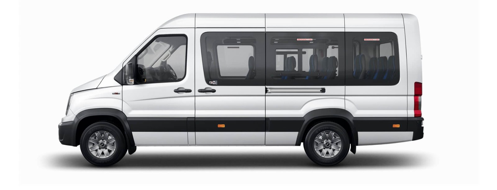 17 Seater Force Urbania On Rent
